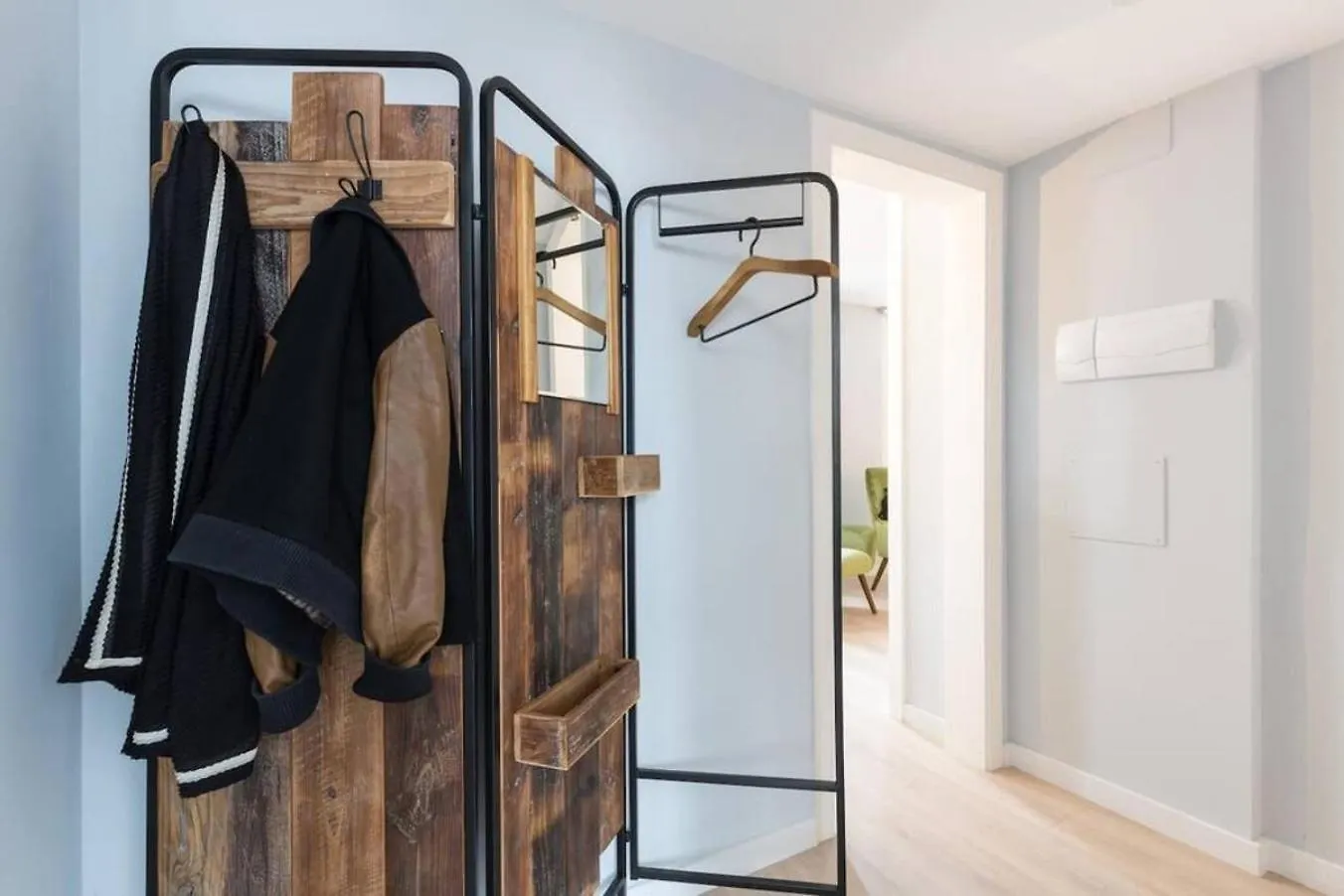 2 Bdr Penthouse In Grcia Apartment Barcelona