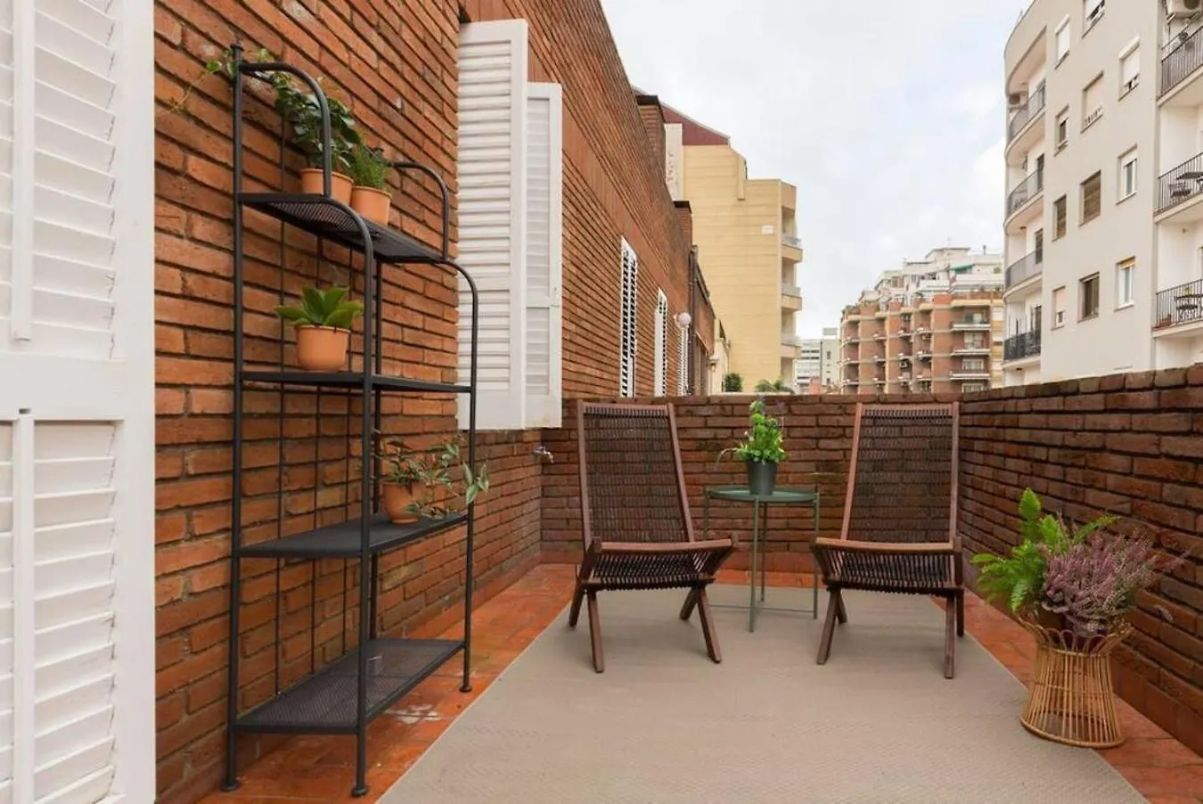 2 Bdr Penthouse In Grcia Apartment Barcelona